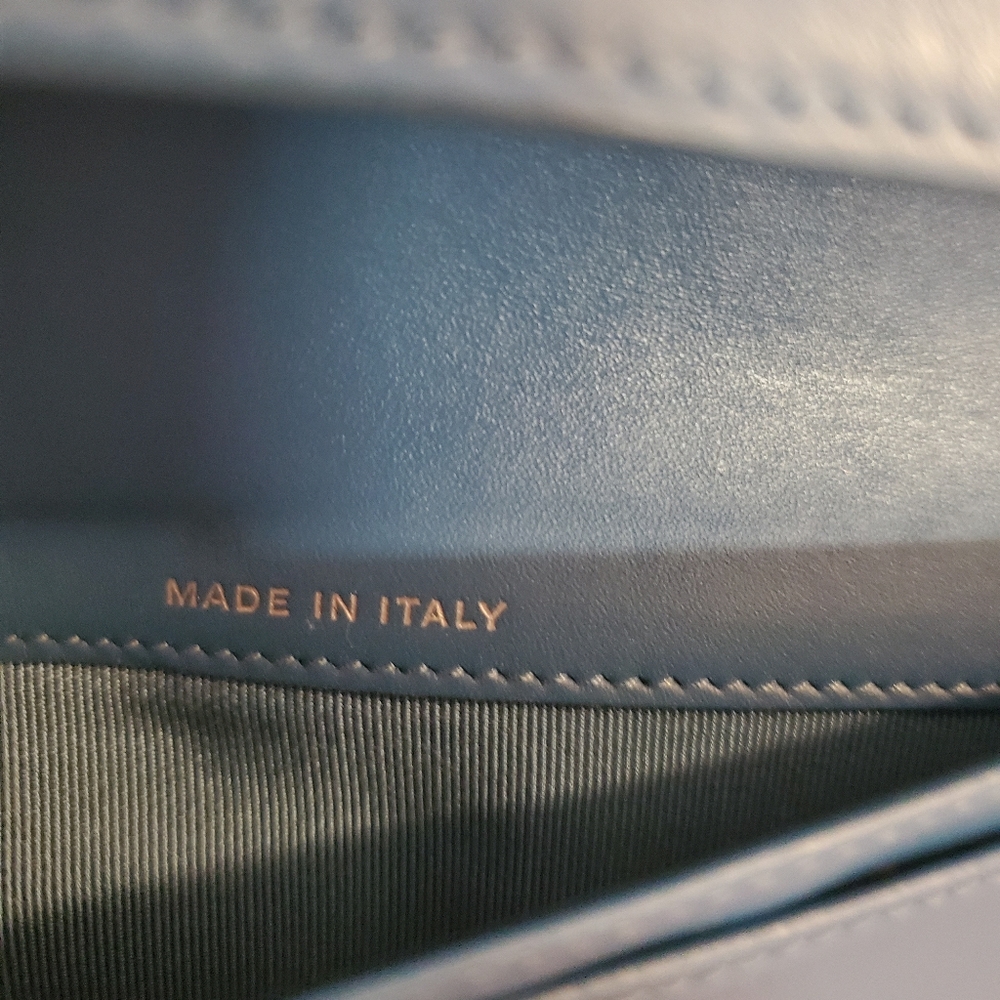 SOLD🤩Authentic Caviar Chanel wallet 🤩 - Picture 8 of 9